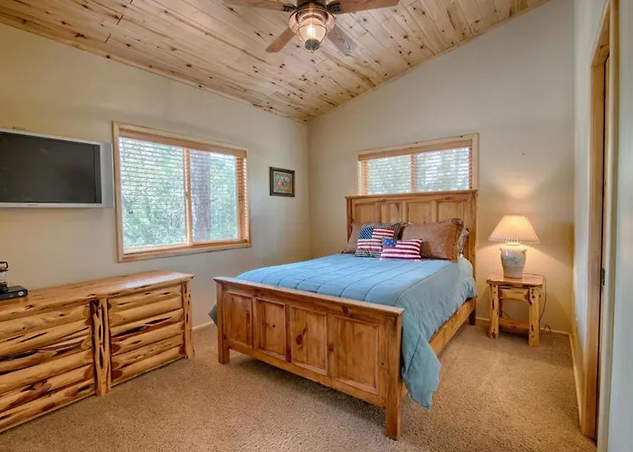 Oh Deer! Cozy W Fireplace Near Skiing, Lake, & Casino! Pinetop-Lakeside