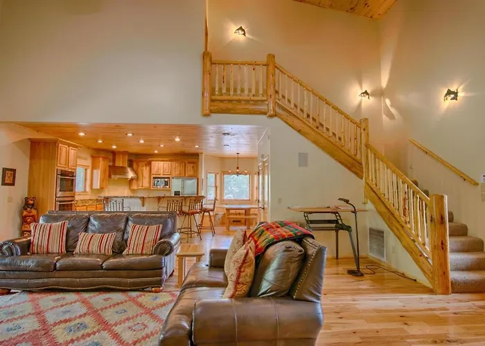 Oh Deer! Cozy W Fireplace Near Skiing, Lake, & Casino! Holiday home *