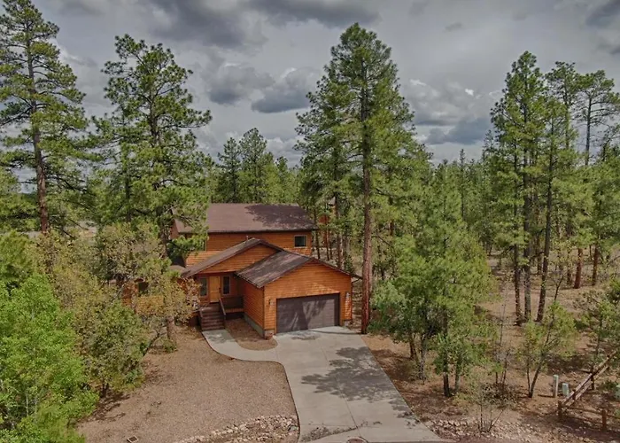 Holiday home Oh Deer! Cozy W Fireplace Near Skiing, Lake, & Casino! *